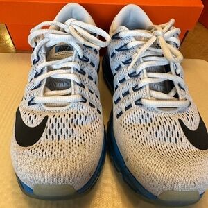 NIKE Air Max 2016 (GS) size 5.5Y
